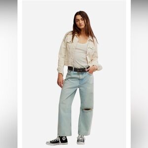 NWT We the Free Free People Deep Trance Boyfriend Jeans (size 27)